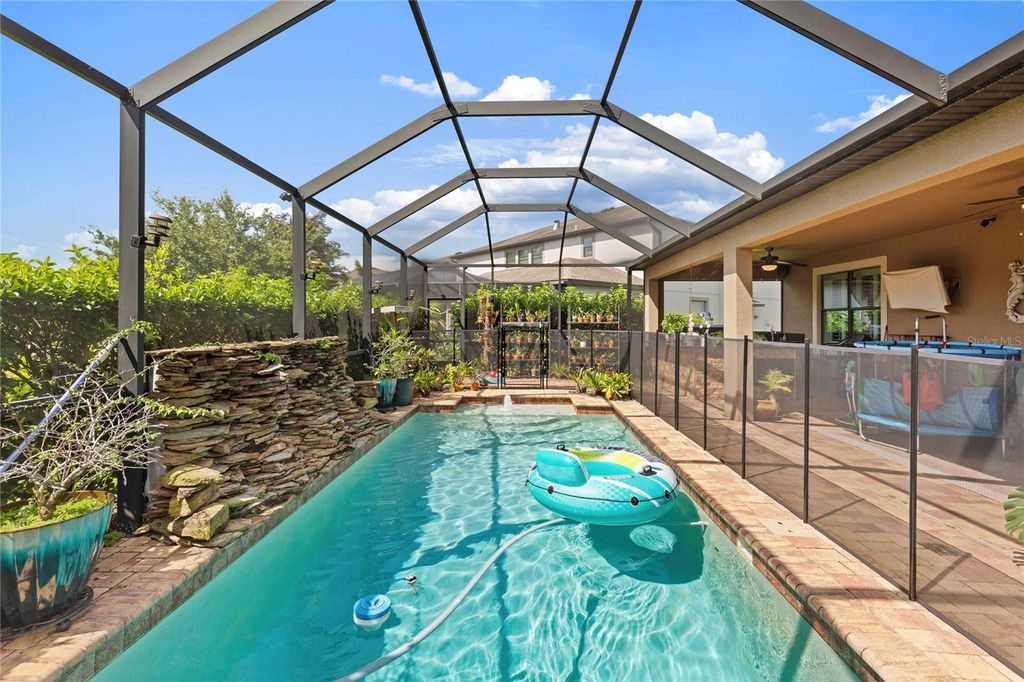 Image 23 of property listing at 743 WELLINGTON COURT, Oldsmar, FL 34677