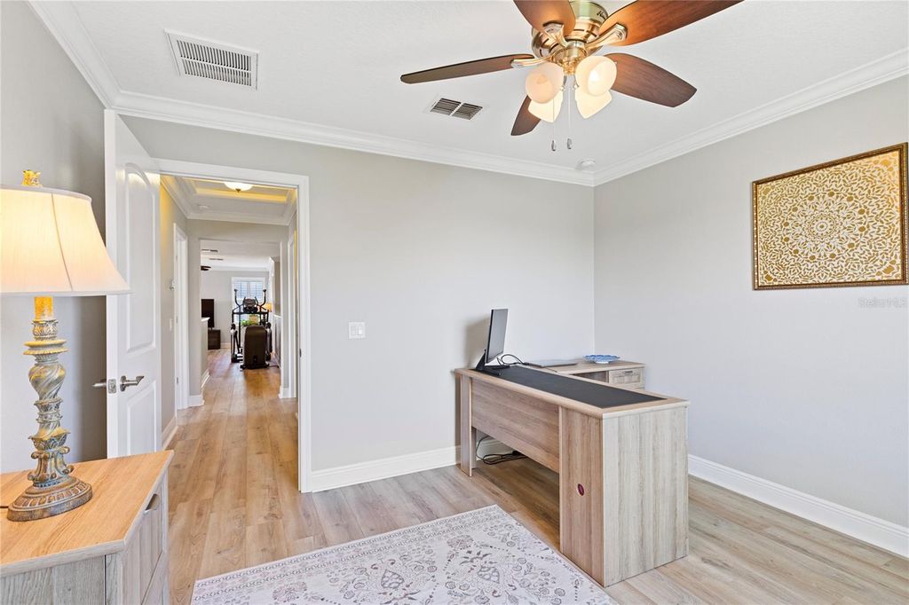 Image 43 of property listing at 743 WELLINGTON COURT, Oldsmar, FL 34677
