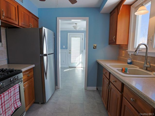 5 Oxford Road, Goshen, NY 10924