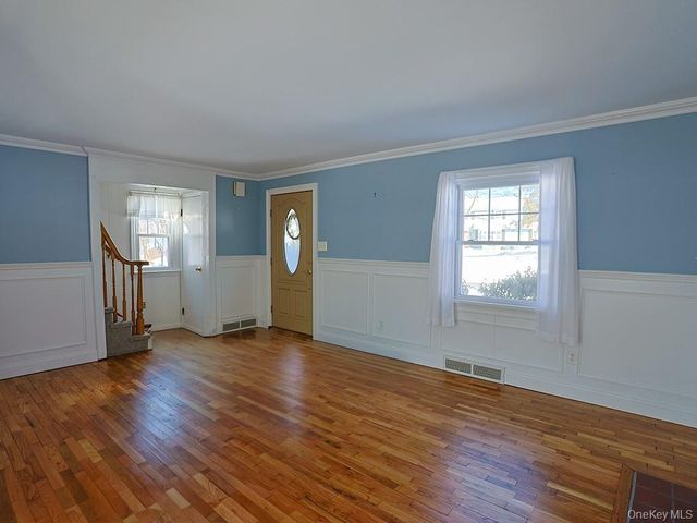 5 Oxford Road, Goshen, NY 10924