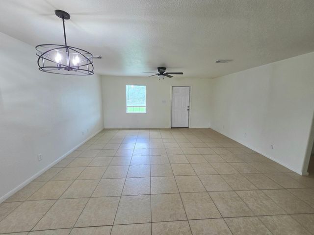 5799 Pearson Road A, Santa Fe, TX 77517