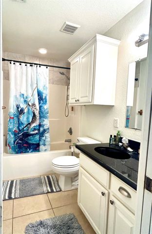 5799 Pearson Road A, Santa Fe, TX 77517
