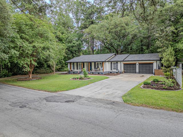 105 Bob White Lane, Summerville, SC 29485