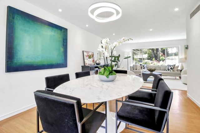 950 Olive, Menlo Park, CA 94025