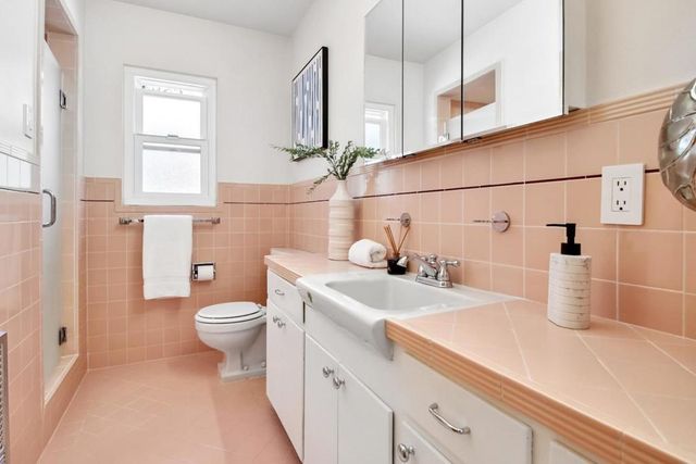 950 Olive, Menlo Park, CA 94025