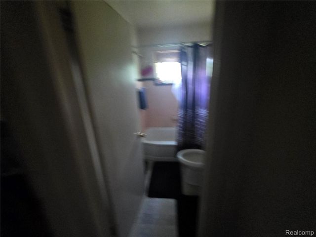 25962 Norfolk Street, Inkster, MI 48141