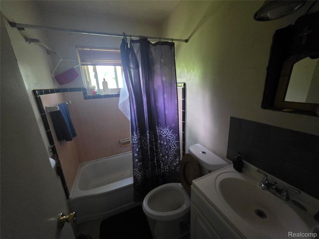 25962 Norfolk Street, Inkster, MI 48141