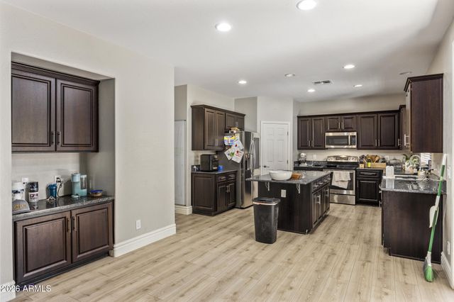 3369 W Hemingway Lane, Anthem, AZ 85086