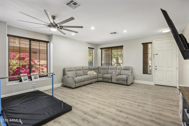 3369 W Hemingway Lane, Anthem, AZ 85086