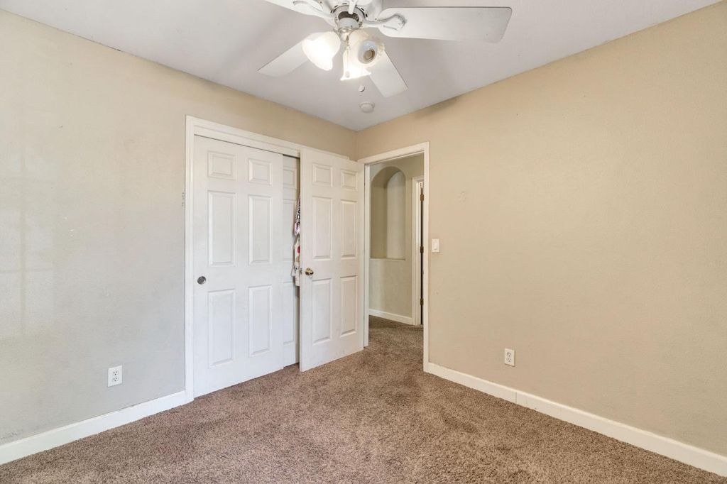 Image 23 of property listing at 1500 Josephine Court, Madera, CA 93638