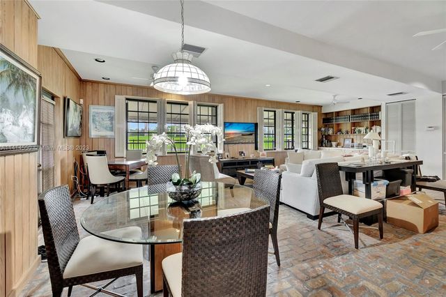 4716 University Dr, Coral Gables, FL 33146