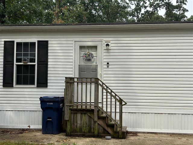 5013 Lumberman Lane, Muskegon, MI 49442