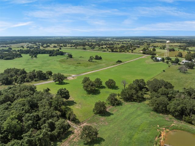 1006 County Road 280, Cameron, TX 76520