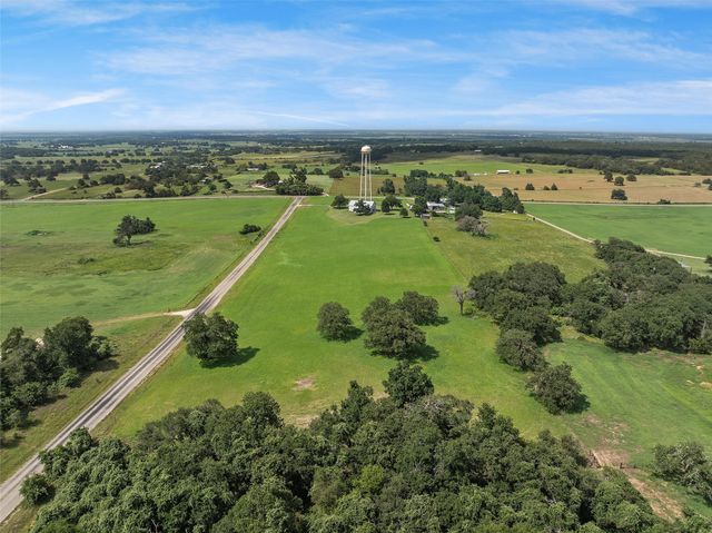 1006 County Road 280, Cameron, TX 76520