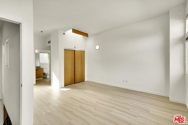 11960 Iowa Avenue 6, Los Angeles, CA 90025