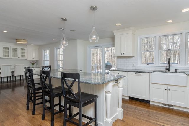 53 Mclains Woods Rd, Groton, MA 01450