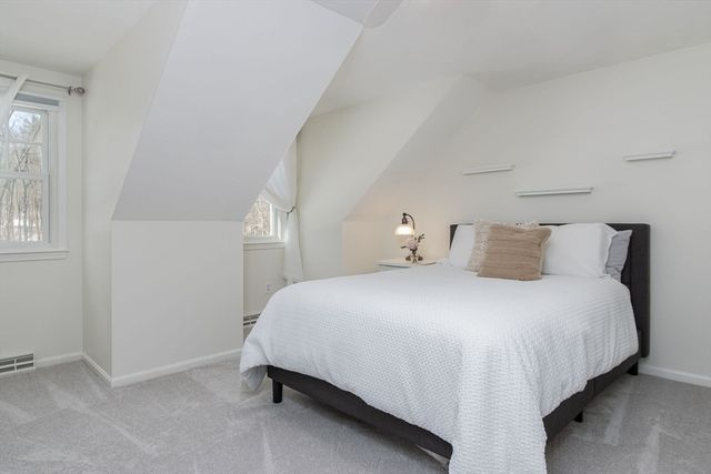 53 Mclains Woods Rd, Groton, MA 01450