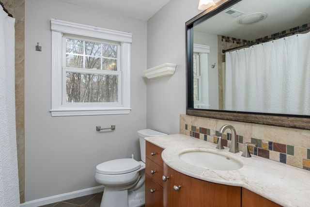 53 Mclains Woods Rd, Groton, MA 01450
