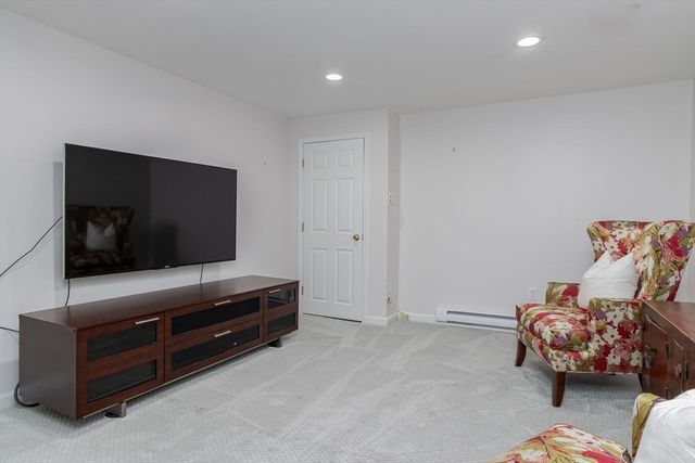 53 Mclains Woods Rd, Groton, MA 01450