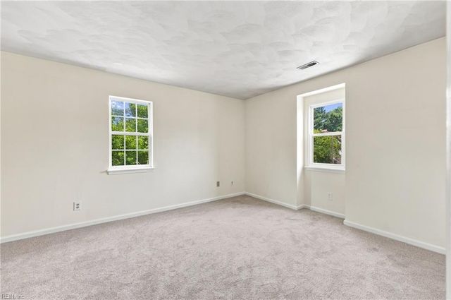 604 Winscott CT, Chesapeake, VA 23322