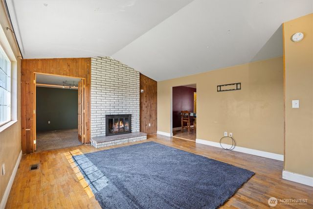 705 N 12th Street, Selah, WA 98942