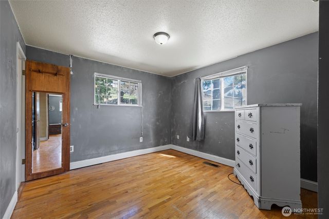 705 N 12th Street, Selah, WA 98942