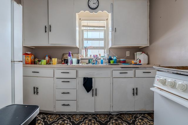 817 9th Street S, Fargo, ND 58103