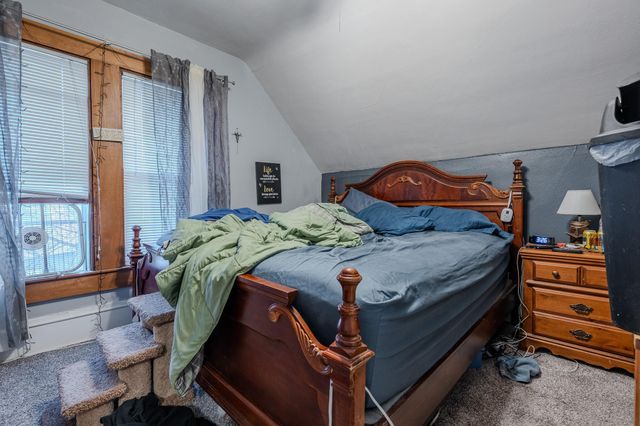 817 9th Street S, Fargo, ND 58103