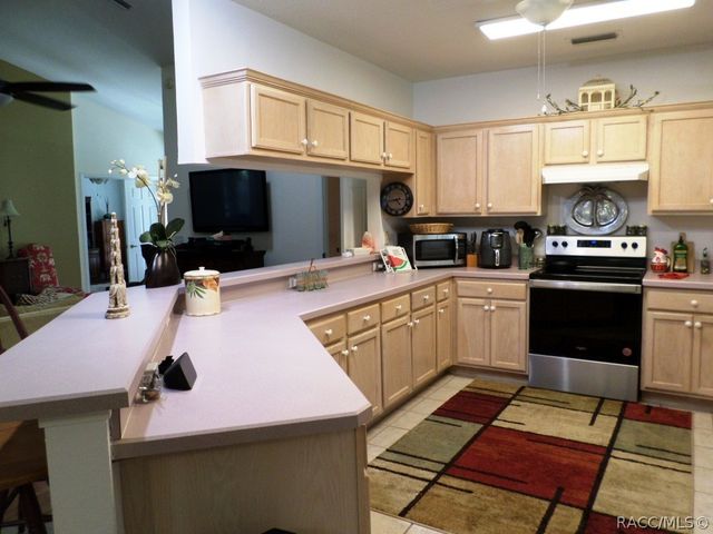 9093 SW 192nd Court Road, Dunnellon, FL 34432