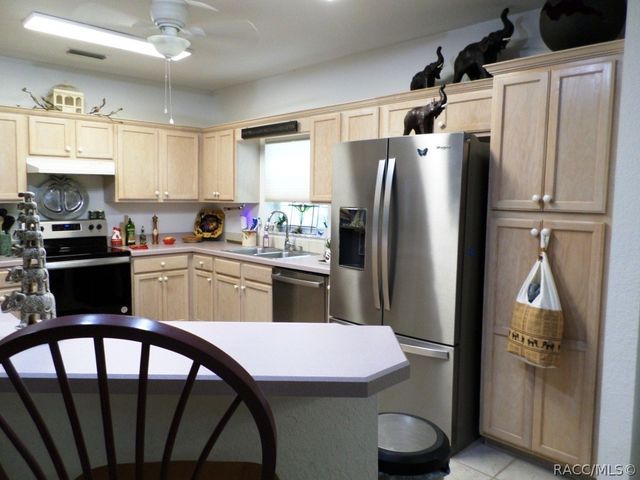 9093 SW 192nd Court Road, Dunnellon, FL 34432