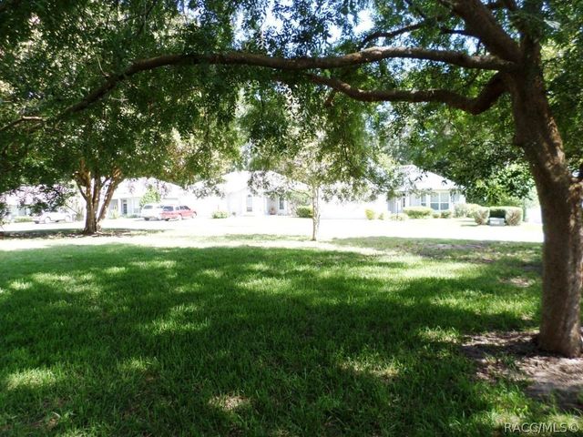 9093 SW 192nd Court Road, Dunnellon, FL 34432