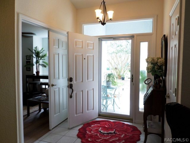 9093 SW 192nd Court Road, Dunnellon, FL 34432