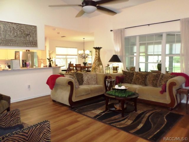 9093 SW 192nd Court Road, Dunnellon, FL 34432