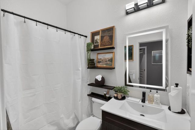 10171 Mccarron Way, Sacramento, CA 95829