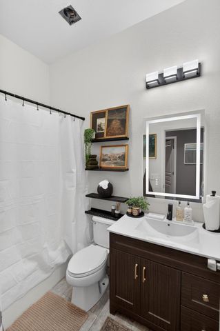 10171 Mccarron Way, Sacramento, CA 95829