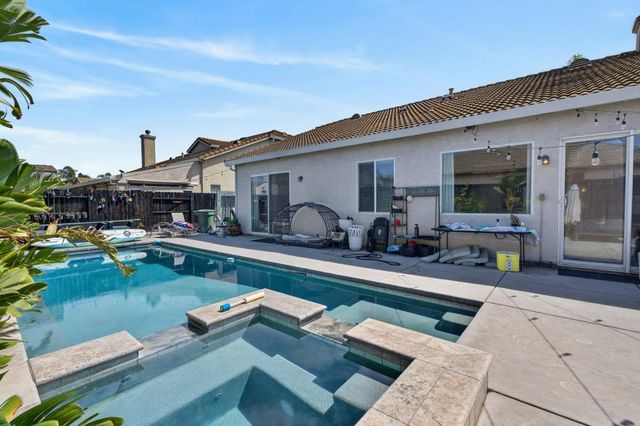 10171 Mccarron Way, Sacramento, CA 95829