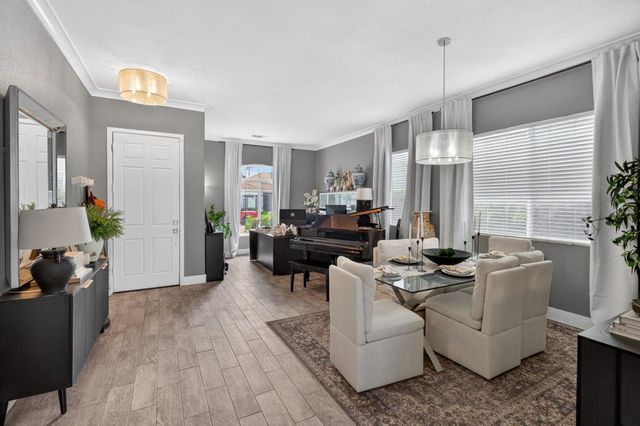 10171 Mccarron Way, Sacramento, CA 95829