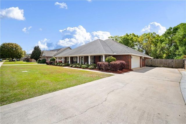10713 Rigby Drive, Mobile, AL 36695