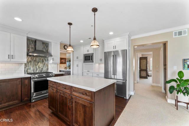 1729 Emerald Isle Way, Oxnard, CA 93035