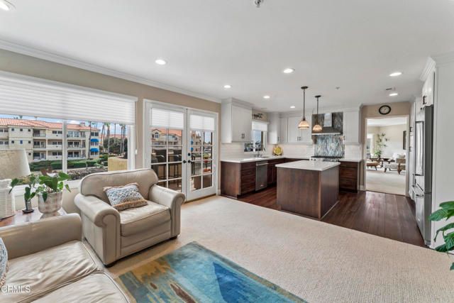 1729 Emerald Isle Way, Oxnard, CA 93035