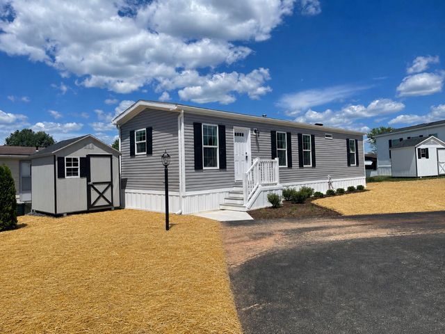 46 CENTER CT, North Wales, PA 19454