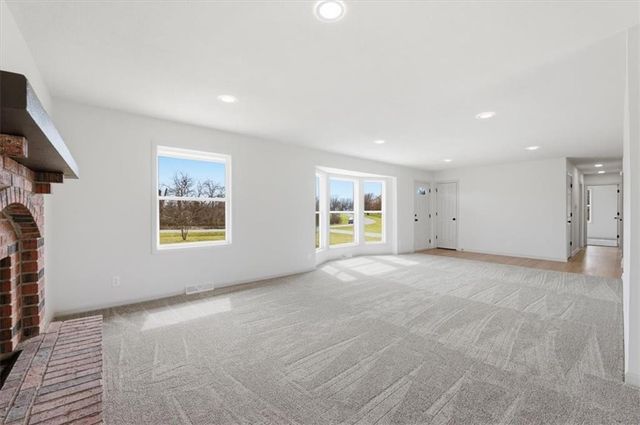 20606 E 220th Street, Harrisonville, MO 64701