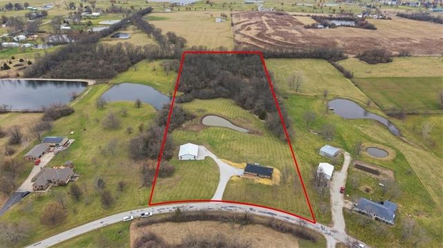 20606 E 220th Street, Harrisonville, MO 64701