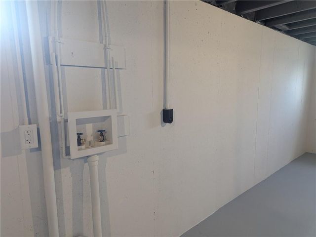 20606 E 220th Street, Harrisonville, MO 64701