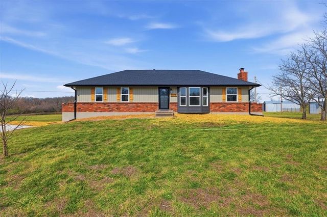 20606 E 220th Street, Harrisonville, MO 64701