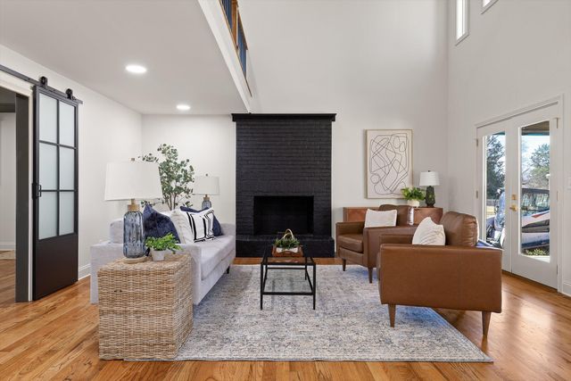 1307 Windbrook Lane, Hixson, TN 37343