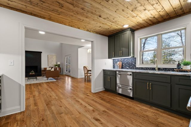 1307 Windbrook Lane, Hixson, TN 37343