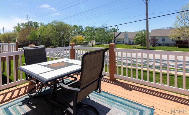 1405 Garnet Drive, O'fallon, MO 63366