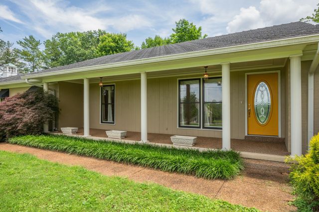 9133 Twelve Corners Rd, Lascassas, TN 37085
