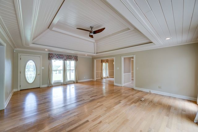 9133 Twelve Corners Rd, Lascassas, TN 37085
